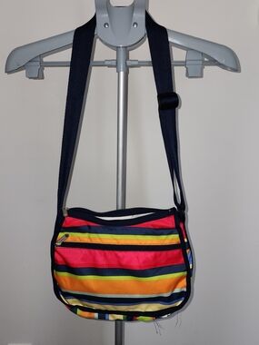 LeSportsac Rainbow Multicolor Stripes Crossbody Bag Handbag Purse w/ Pouch Vtg
